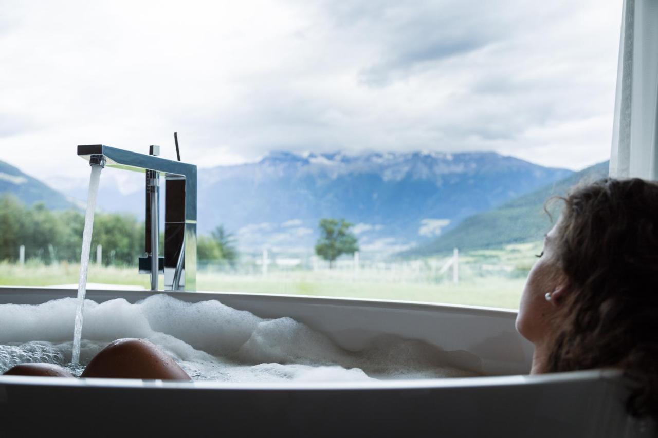 Hotel Garberhof Malles Venosta Bagian luar foto